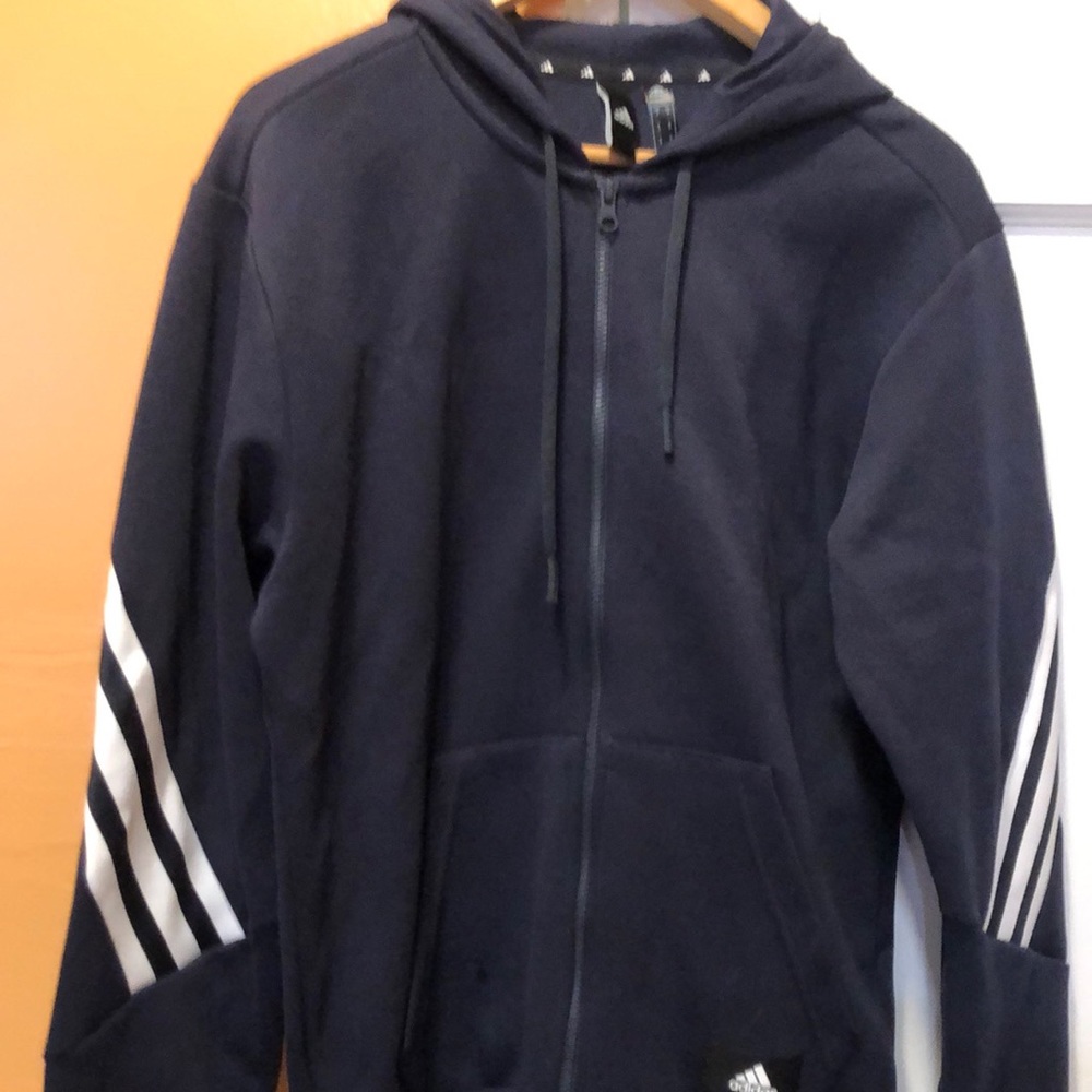 Details title men hoodie navy blue